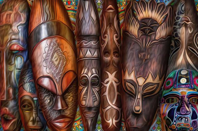Tableau vertical masque tribal, peinture colorée fond brun, 150x60 cm